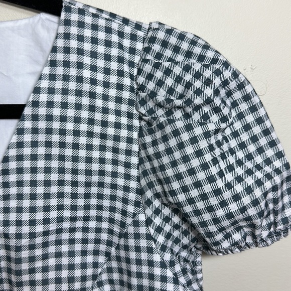 Aritzia Sunday Best Babbs Blouse Button-up Blouse‎ Large NWT - Picture 4 of 8